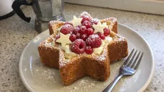 Stella di pandoro con mousse al mascarpone: il dolce delle feste che fa scena