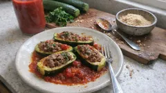 Zucchine ripiene: 3 ripieni facili (ricotta e salame, carne al sugo, tonno)