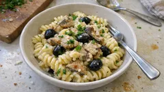Pasta con sgombro e crema di patate: il trucco per un sugo vellutato senza panna
